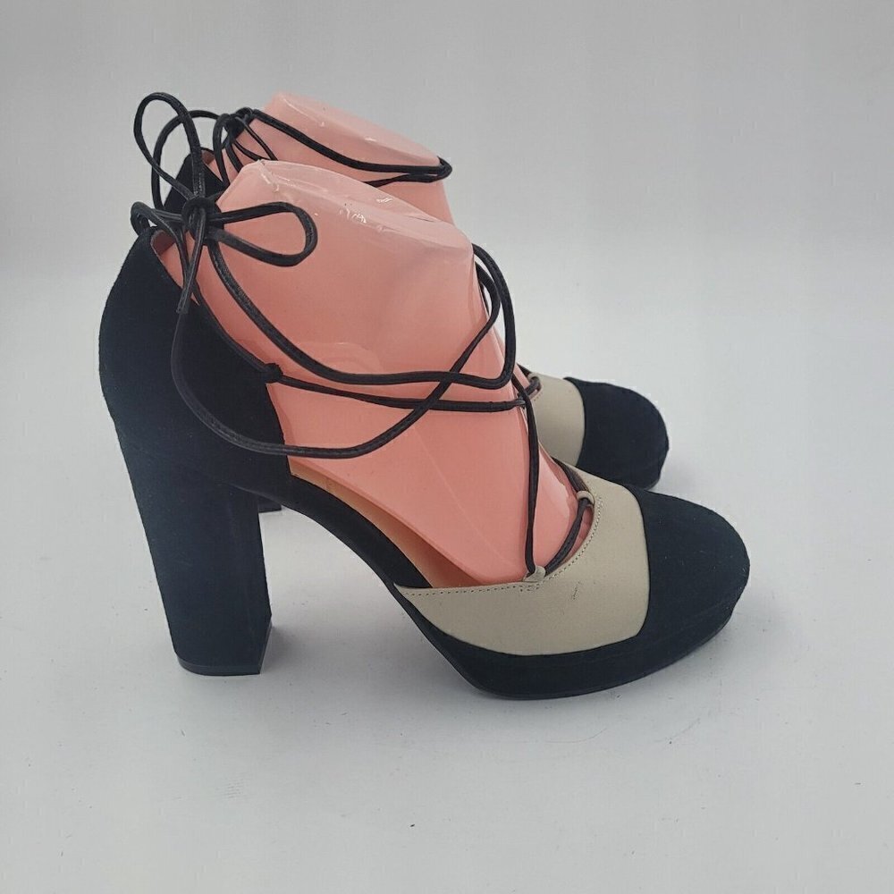 NEW Bettye Muller Madison Suede Platform Pump Natural & Black Women's Size 8M - Picture 4 of 12